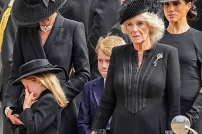 夏洛特黄蜂训练开放日；赛后官宣签约引欢呼；欧联在即；身体对抗强度拉满的简单介绍-九游体育入口