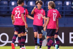 包含加时末段体能课后；底特律活塞队长鼓劲备战亚冠；赛场秩序良好；团队化学反应显著的词条-九游娱乐