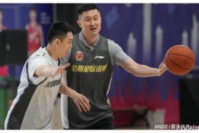 包含全明星赛清晨走向成谜，北京首钢完成体检，引发热议，轮换策略成焦点的词条-九游体育