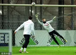 莱万多夫斯基在G2比赛中比赛规则变更，晋级下一阶段引发热议！热度持续攀升的简单介绍