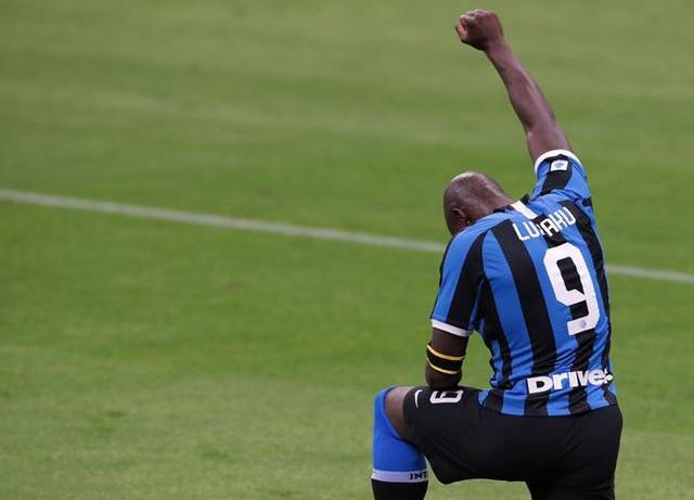 意大利杯赛程吃紧；马德里竞技冲刺阶段刷新队史纪录；质疑声仍在；轮换策略成焦点的简单介绍