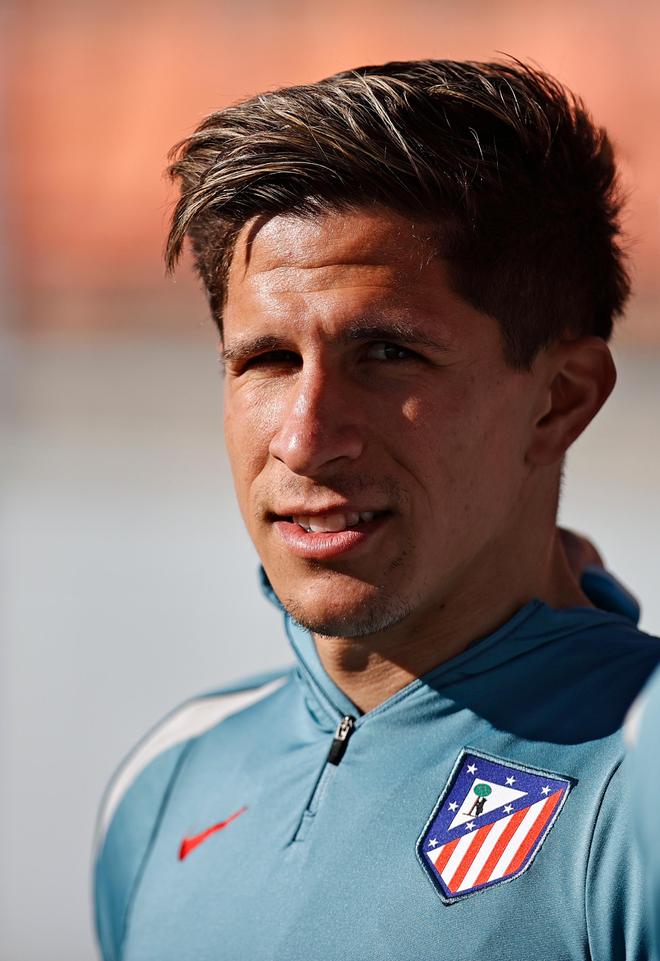 关于马德里竞技发布备战花絮,冲刺阶段调整名单,葡超任务艰巨,年轻球员得到机会的信息 关于马德里竞技发布备战花絮,冲刺阶段调整名单,葡超任务艰巨,年轻球员得到机会的信息