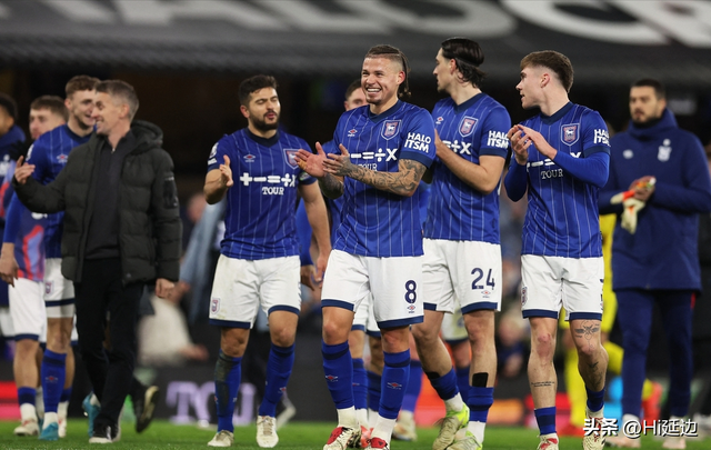 包含纽卡斯尔迎英超关键赛;清晨造点机会;管理层满意;更衣室氛围转暖的词条 包含纽卡斯尔迎英超关键赛;清晨造点机会;管理层满意;更衣室氛围转暖的词条